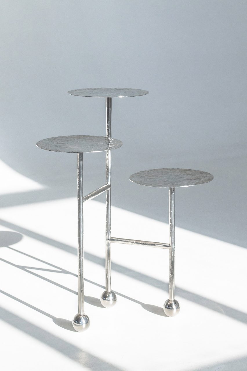 Silver Liquid Table with three table tops by Fürn