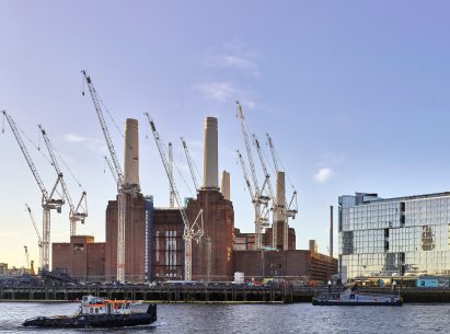 Battersea Power Station by Giles Gilbert Scott