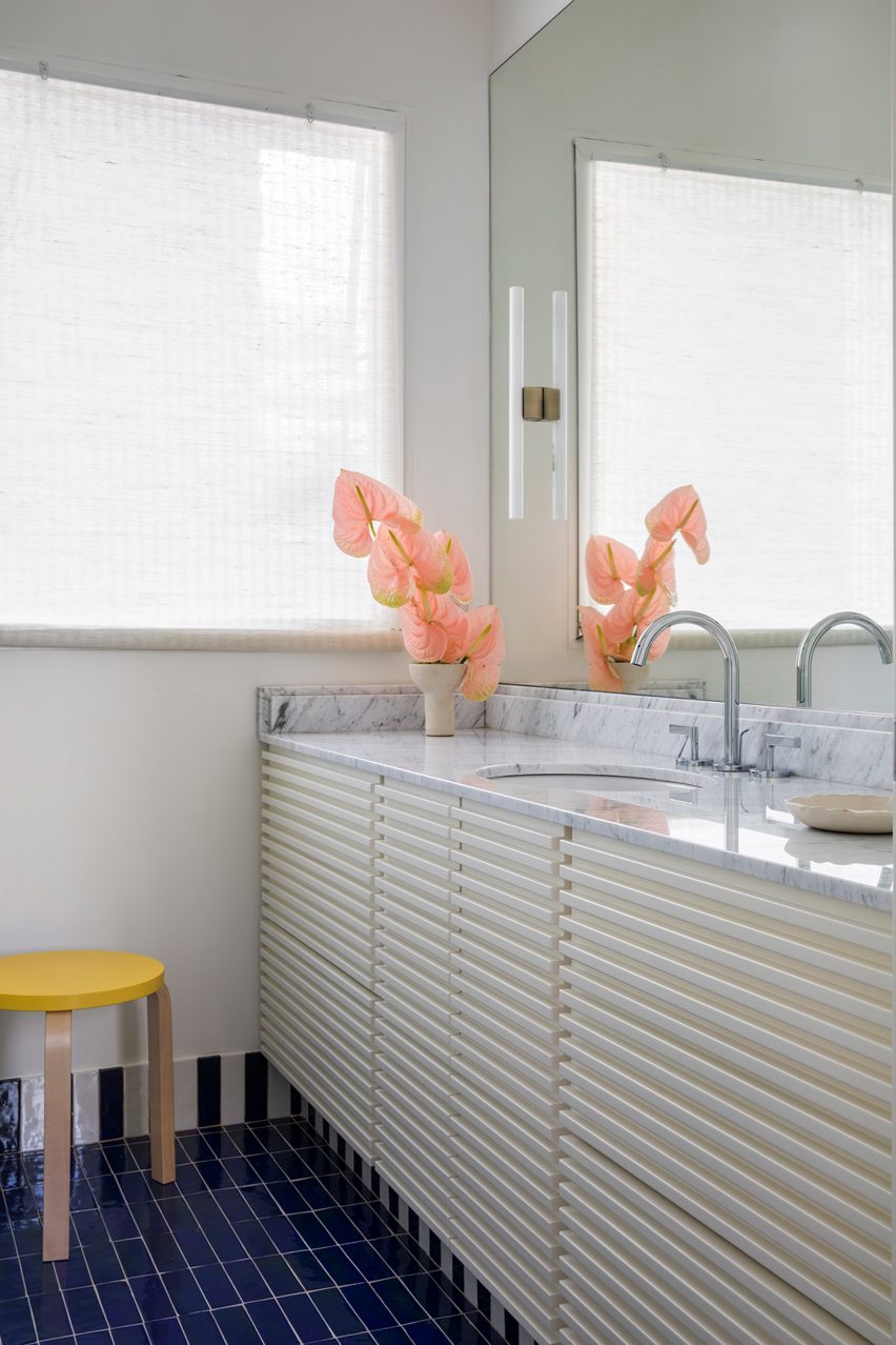 Conde Duque apartment by Sierra + De La Higuera