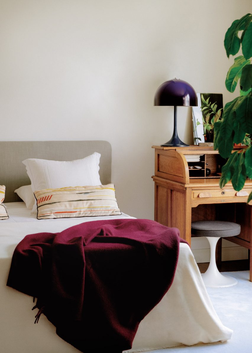 Conde Duque apartment by Sierra + De La Higuera