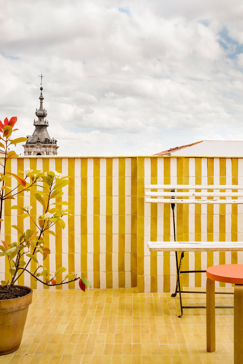 Conde Duque apartment by Sierra + De La Higuera