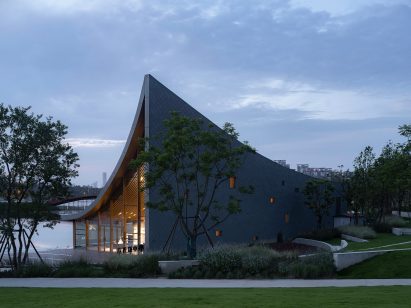 Image of the corner of Xinglong Lake Citic Bookstore