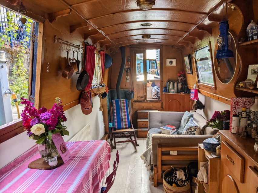 Haggerston Narrowboats