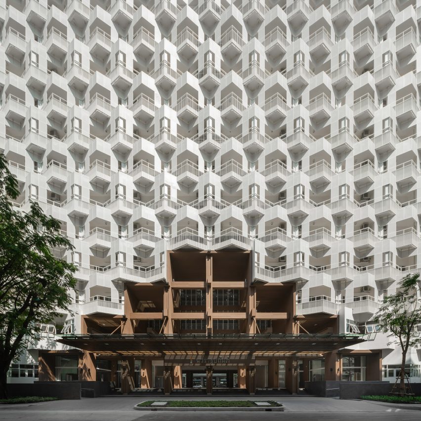 Nurse Dormitory Chulalongkorn Memorial Hospital by Plan Architect