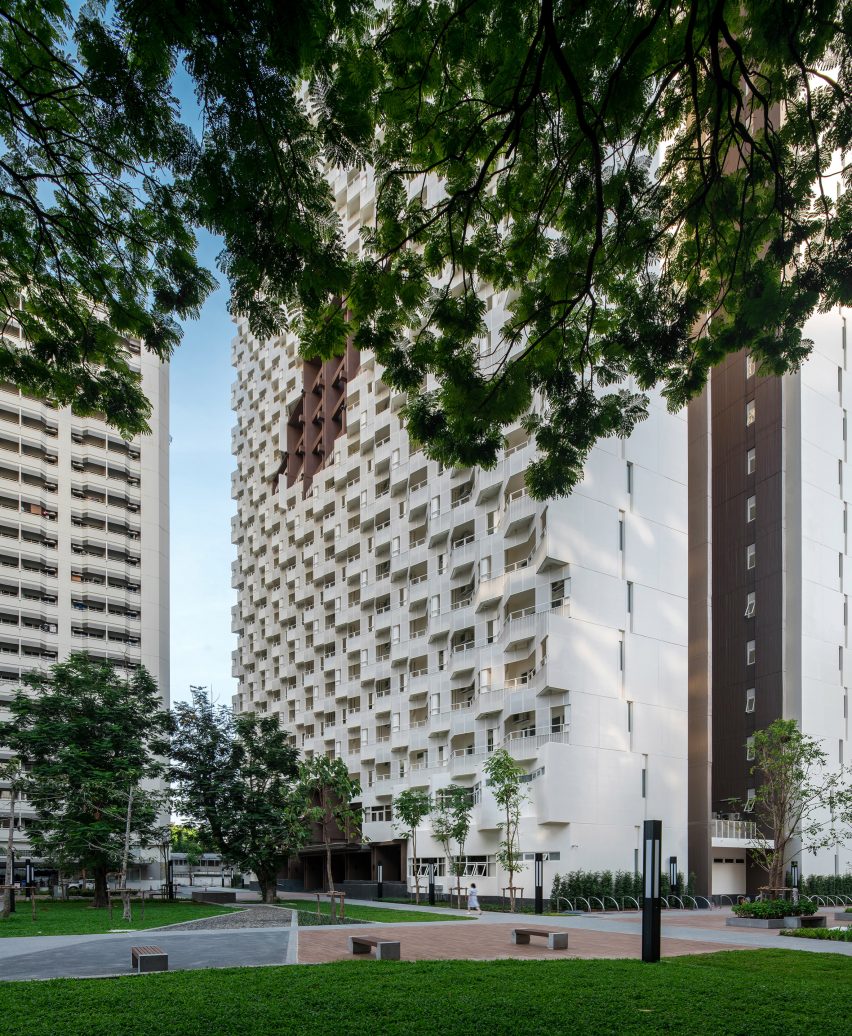 Nurse Dormitory Chulalongkorn Memorial Hospital by Plan Architect