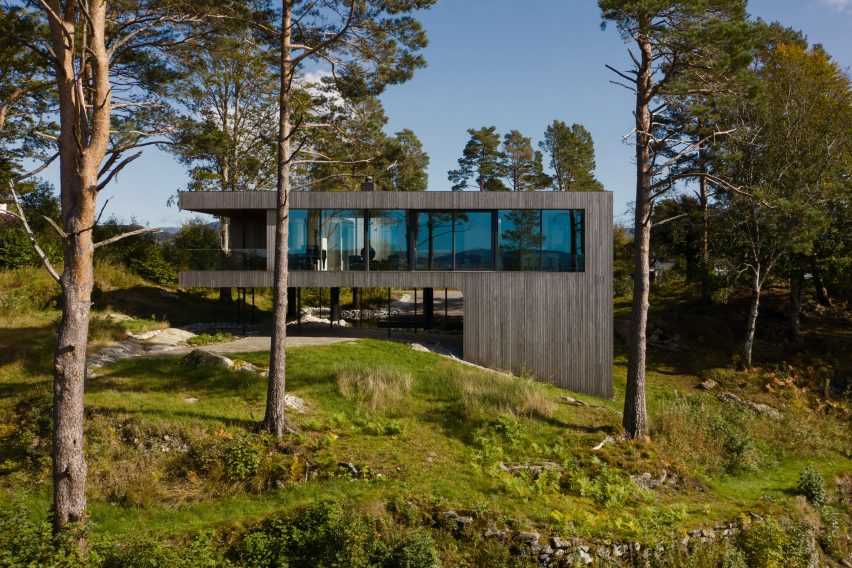 Villa Grieg by Saunders Architecture