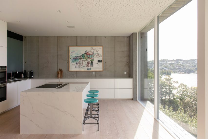 Villa Grieg by Saunders Architecture