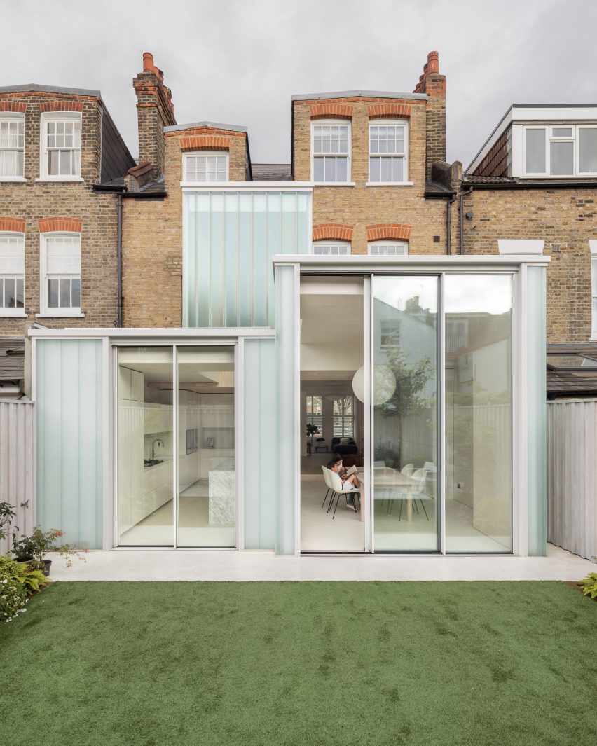 Exterior of Sky Lantern House by Proctor & Shaw
