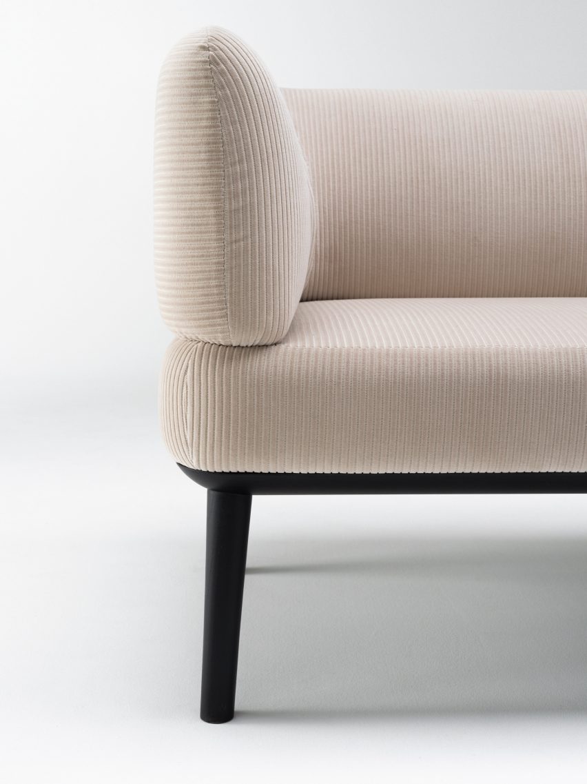 Sou sofa by Teruhiro Yanagihara for Offecct