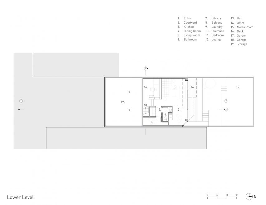 Studio Terpeluk Redwood House