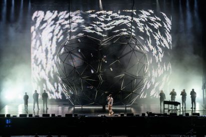 Heart set design