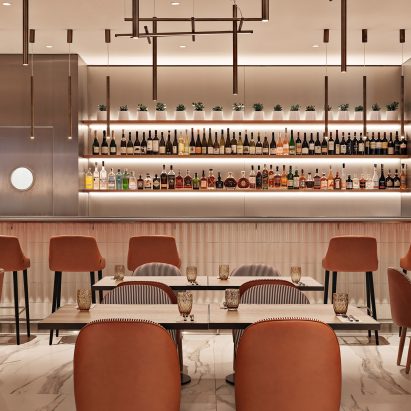 Hotel restaurant in warm colours