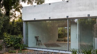 Fala Atelier has created a garden apartment in Porto
