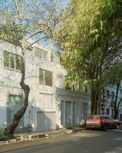 Zeller & Moye housing