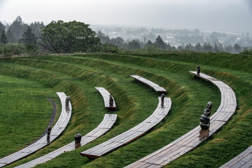 Wilderness Garden and Amphitheatre by Z'scape