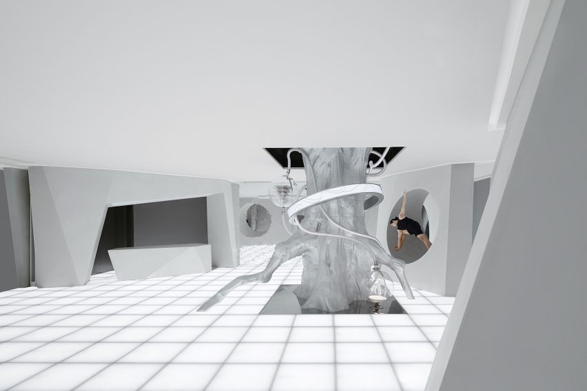 Entrance exhibition space at Qian Hu Zhi Wu, Xiamen