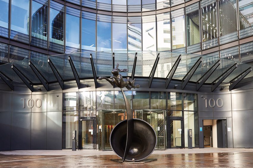 Exterior of 100 Liverpool Street by Hopkins Architects