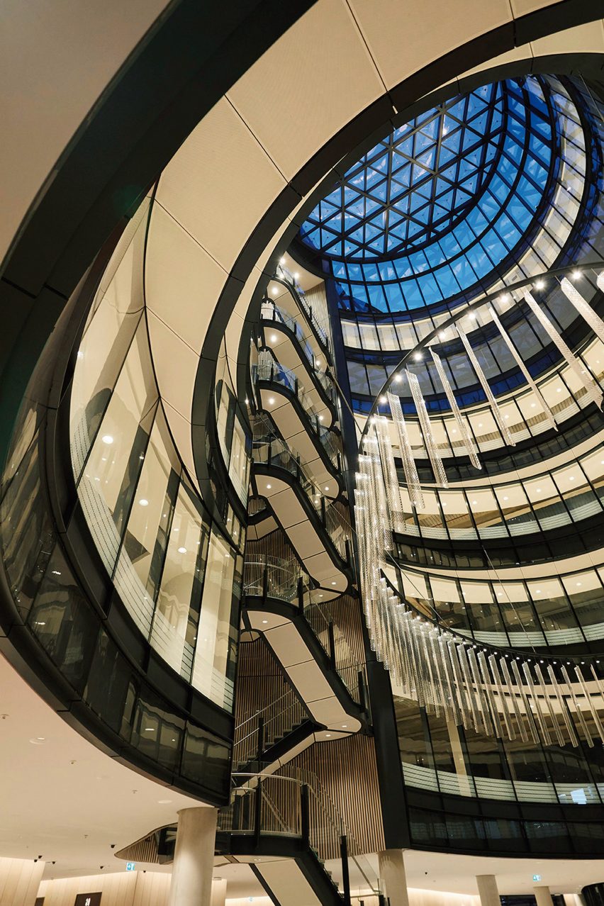 Interior of 100 Liverpool Street by Hopkins Architects