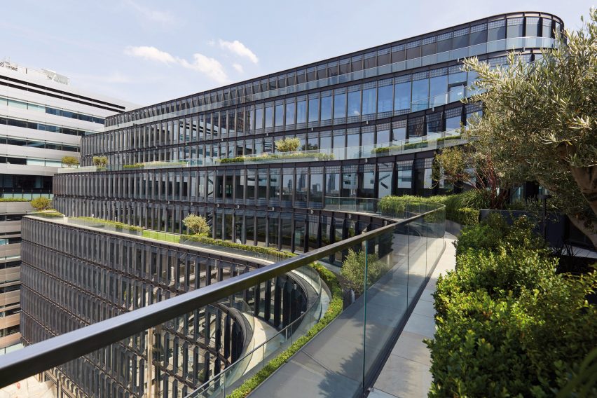 Exterior of 100 Liverpool Street by Hopkins Architects