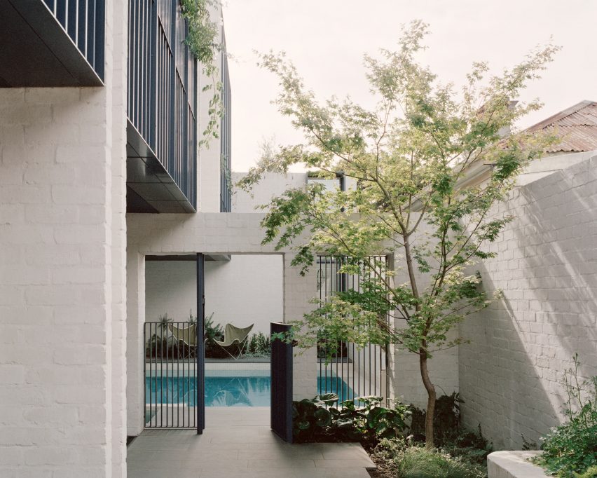 Exterior of 8 Yard House by Studio Bright