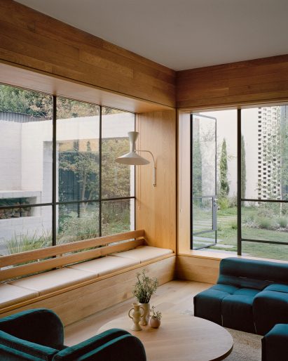 Wood-lined lounge in Melbourne home