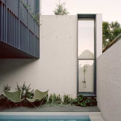 Courtyard of 8 Yard House by Studio Bright