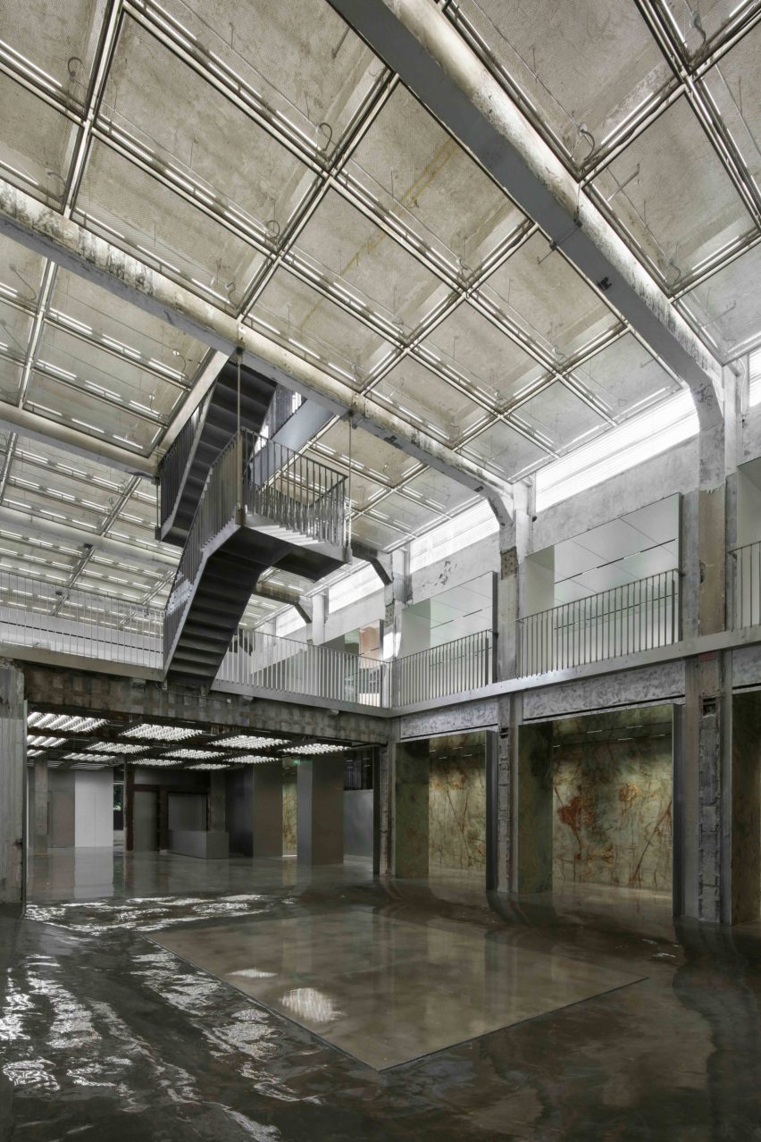 XC273 multi-brand store in Shanghai designed by Dongqi Design