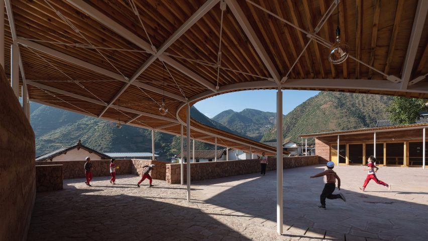 Archi-Union works with students to create rammed-earth community centre