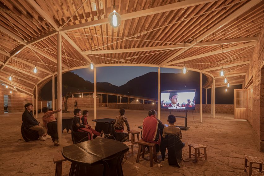 Archi-Union works with students to design rammed earth community centre in rural China