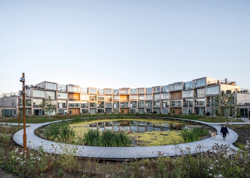 Sneglehusene housing in Aarhus by BIG