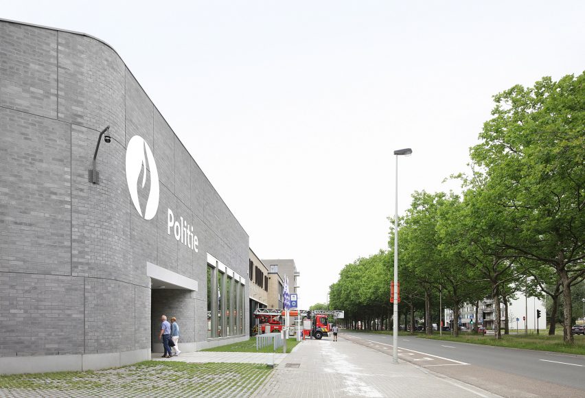 Exterior of Antwerp police station by Bovenbouw Architectuur