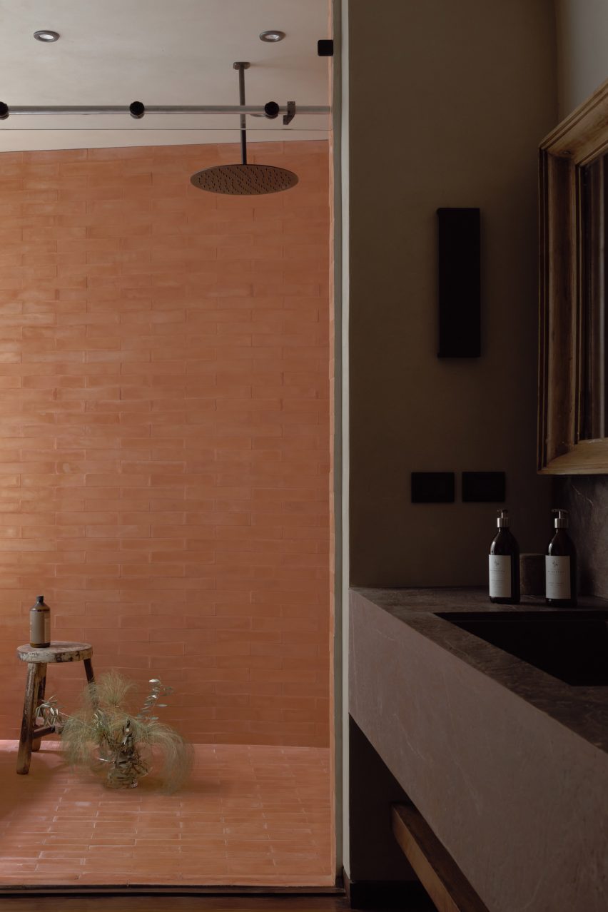 Casa Aldama by Estudio IPA