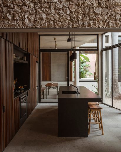 Marc Perrotta brick walls
