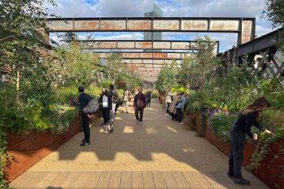 People exploring park on Castlefield Viaduct in Manchester