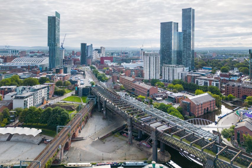 Castlefield Viaduct sky park by Twelve Architects and National Trust