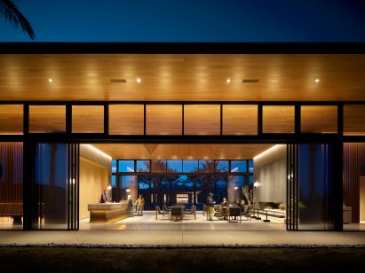 Retractable glass walls at winery