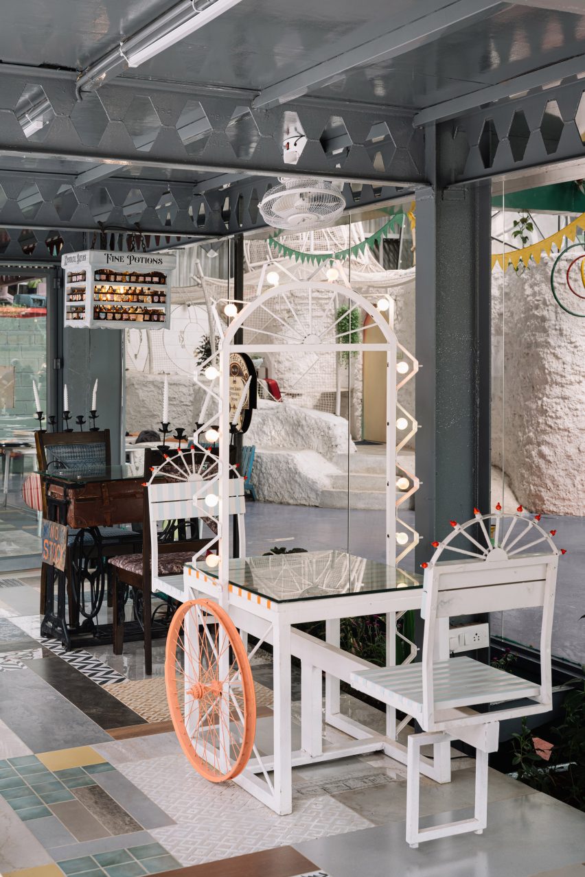 The Circus Canteen