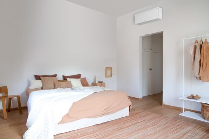 White Emura unit in a bedroom