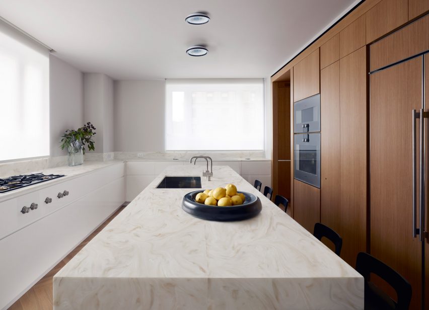 Corian Solid Surface material in Sand Storm