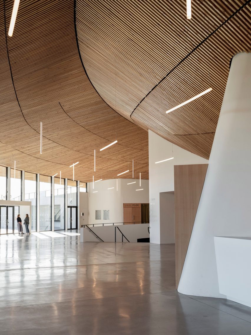 Wood-clad ceilings inside Espace Mayenne