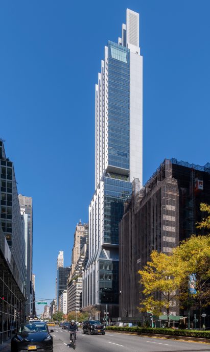 New York street view from ground level