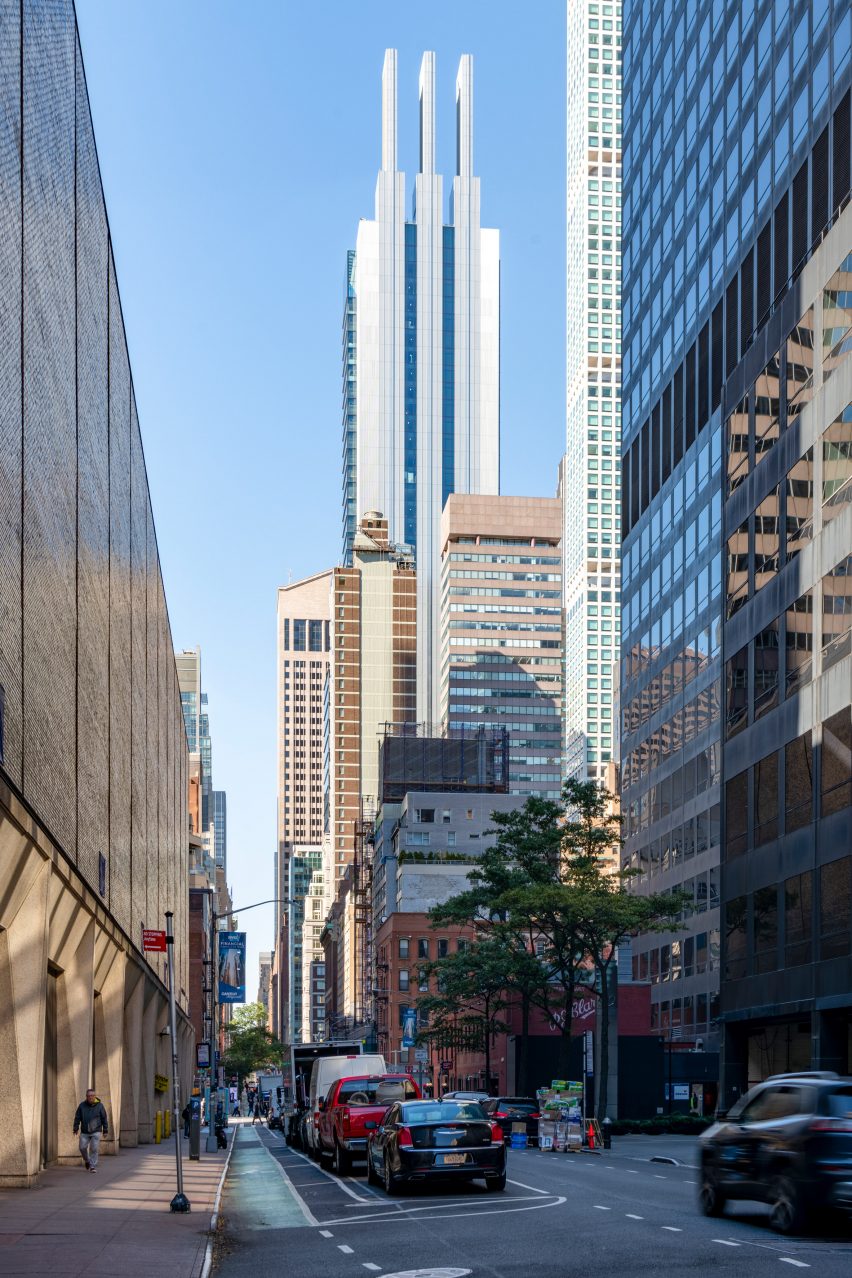 Exterior of 425 Park Avenue by Foster + Partners
