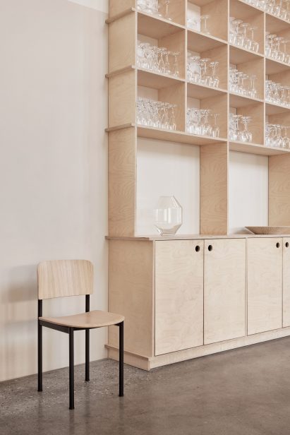 Plywood chair