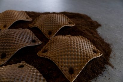 Panels made from coconut