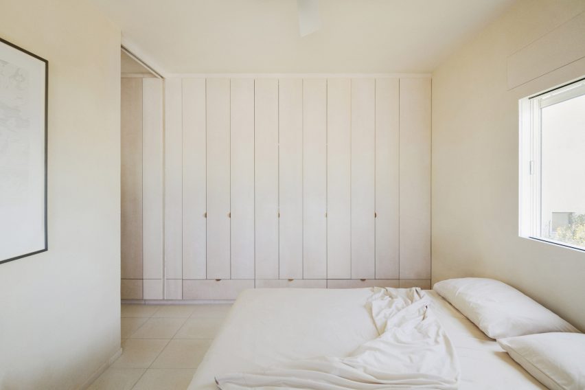 Bedroom inside Iceberg apartment by Laila Architecture