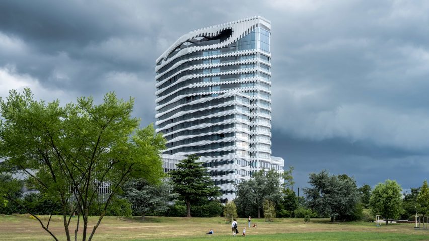 Exterior of the RKM 740 Tower by J Mayer H