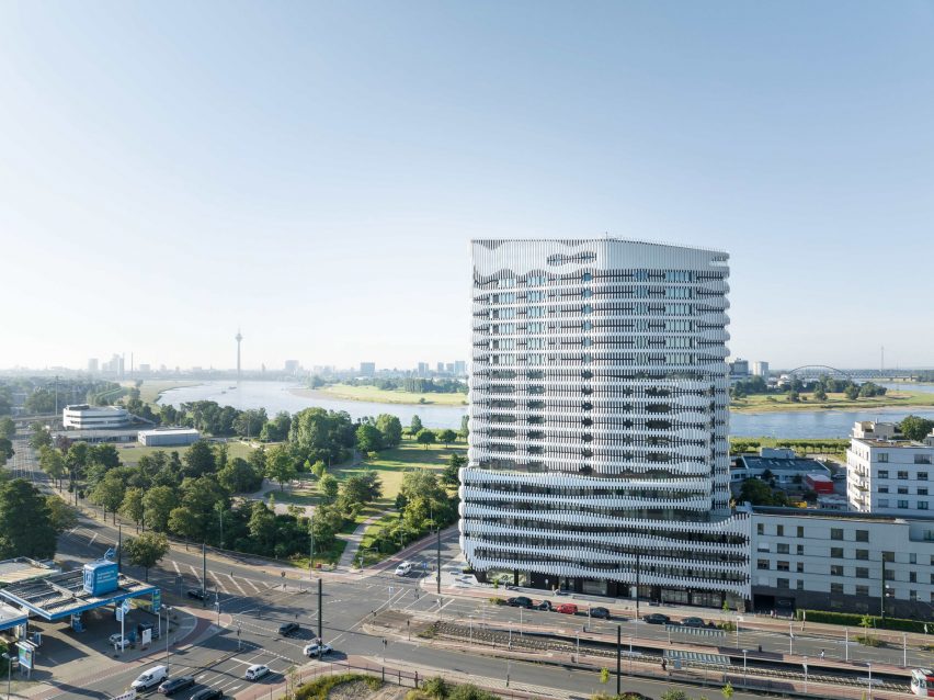 Exterior of RKM 740 Tower by J Mayer H