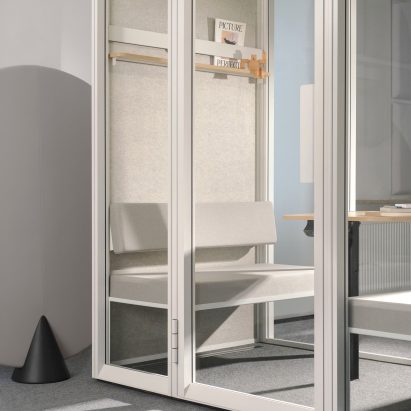 Jetson office pod by Mute Design