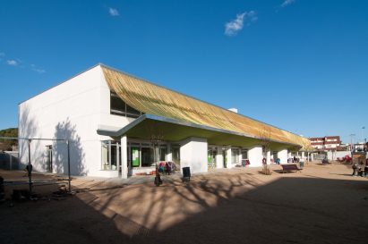 Kriskadecor outdoor cladding system on the Can Manent School in Cardedeu, Spain