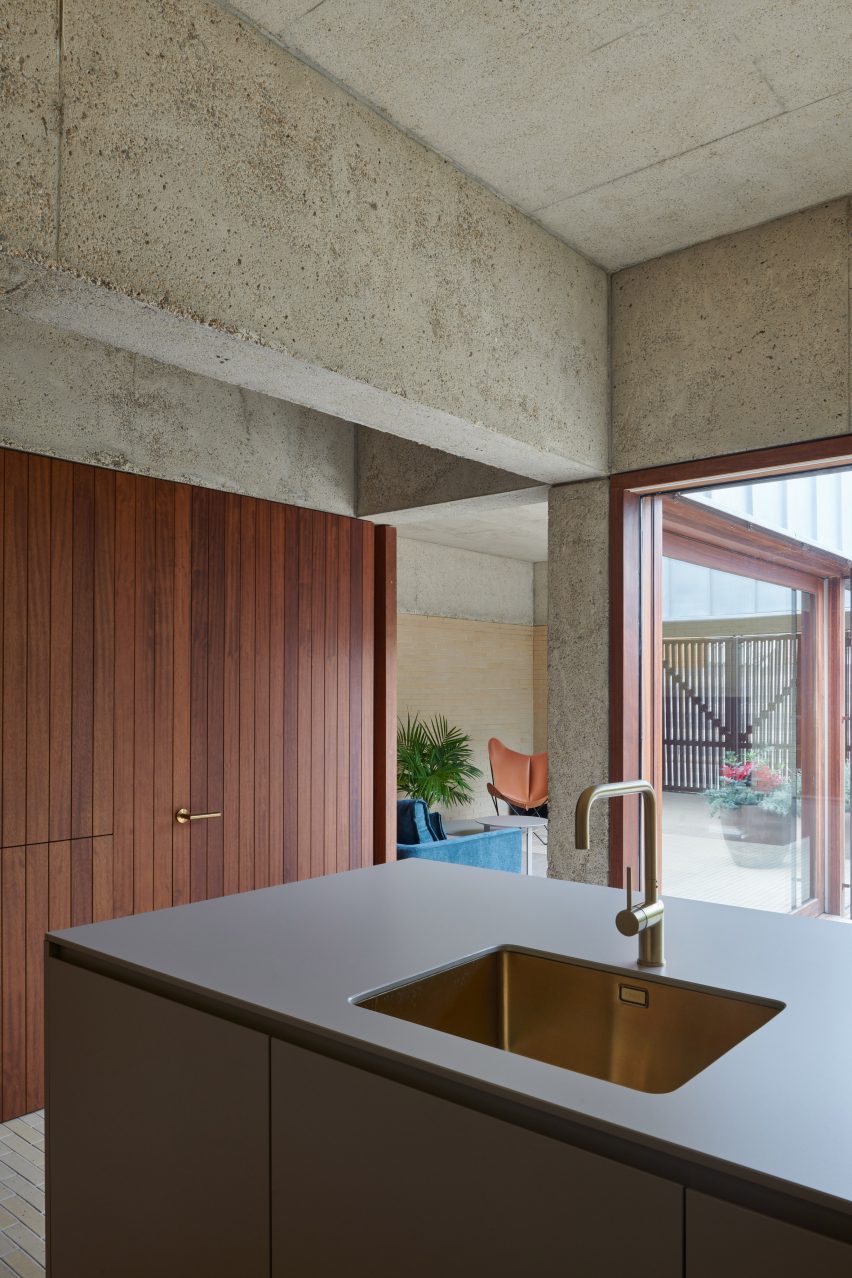 Interior view of LR House by Lecumberri & Cidoncha and Ińigo Beguiristain